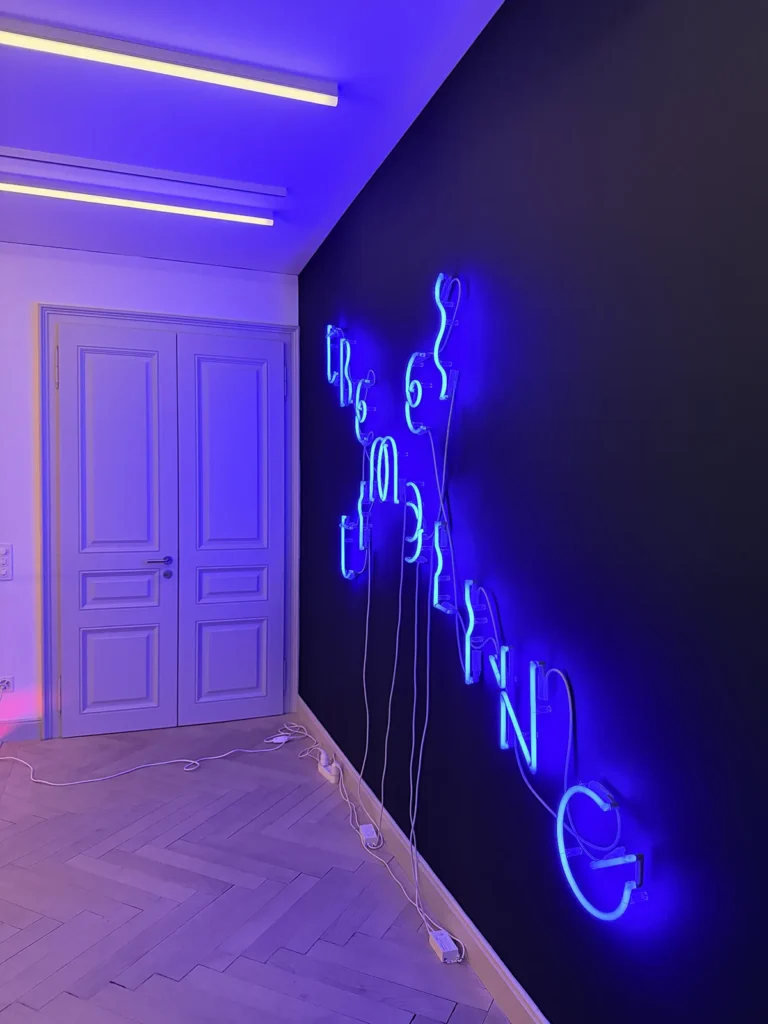 Yael Bartana in der Galerie Peter Kilchmann