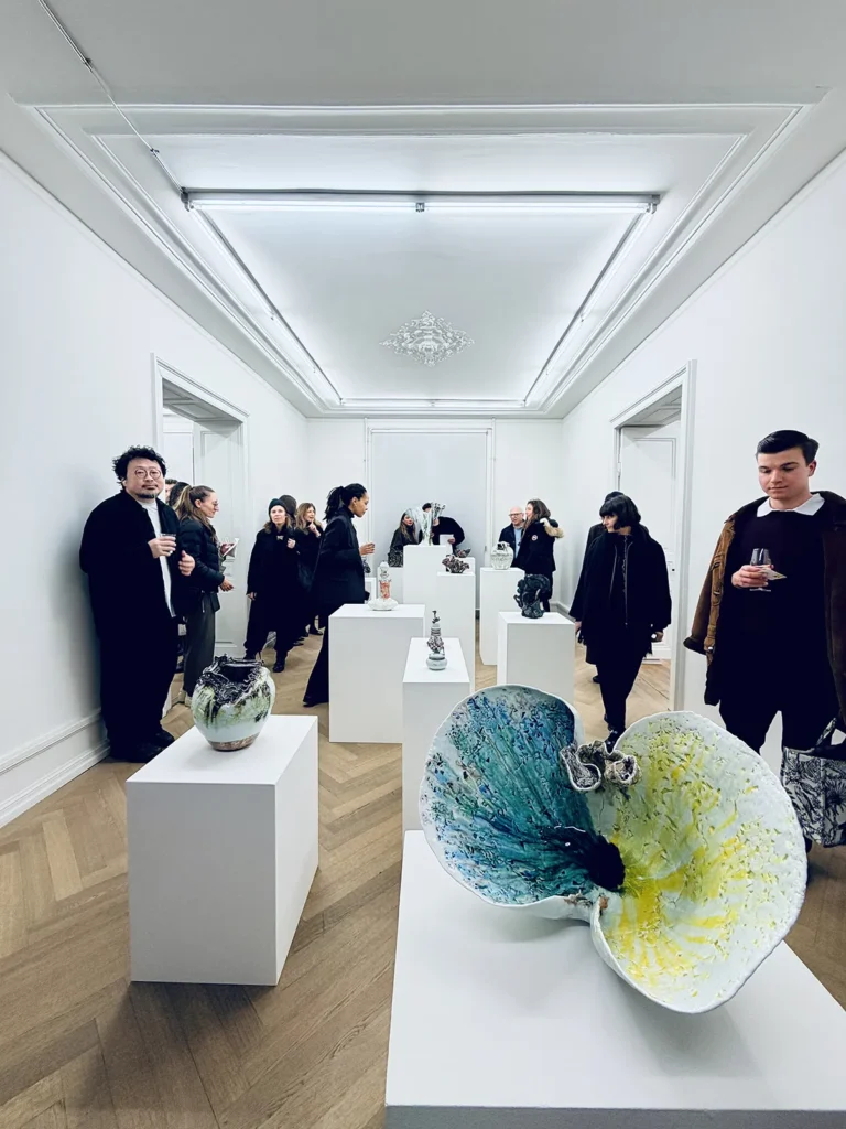 Vernissage Kentaro Kawabata – By Heart und Jack Warne – where love appears in Galerie Mai 36 am 22. Januar 2026