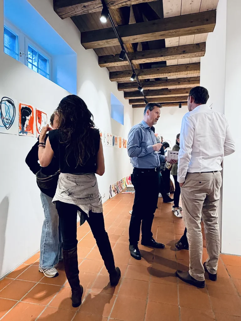 Vernissage und Art Party ECHOES OF THE SURFACE Attila Wittmer KUNSThouse H3o Zürich