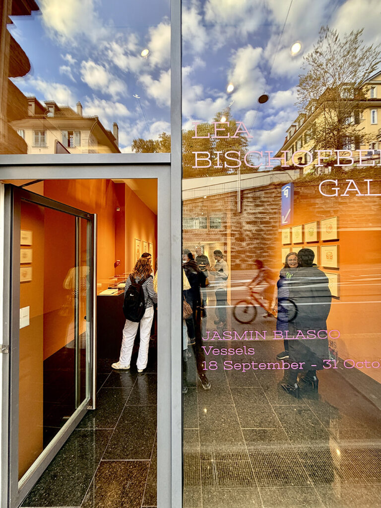Lea Bischofberger Gallery Vernissage JASMIN BLASCO VESSELS