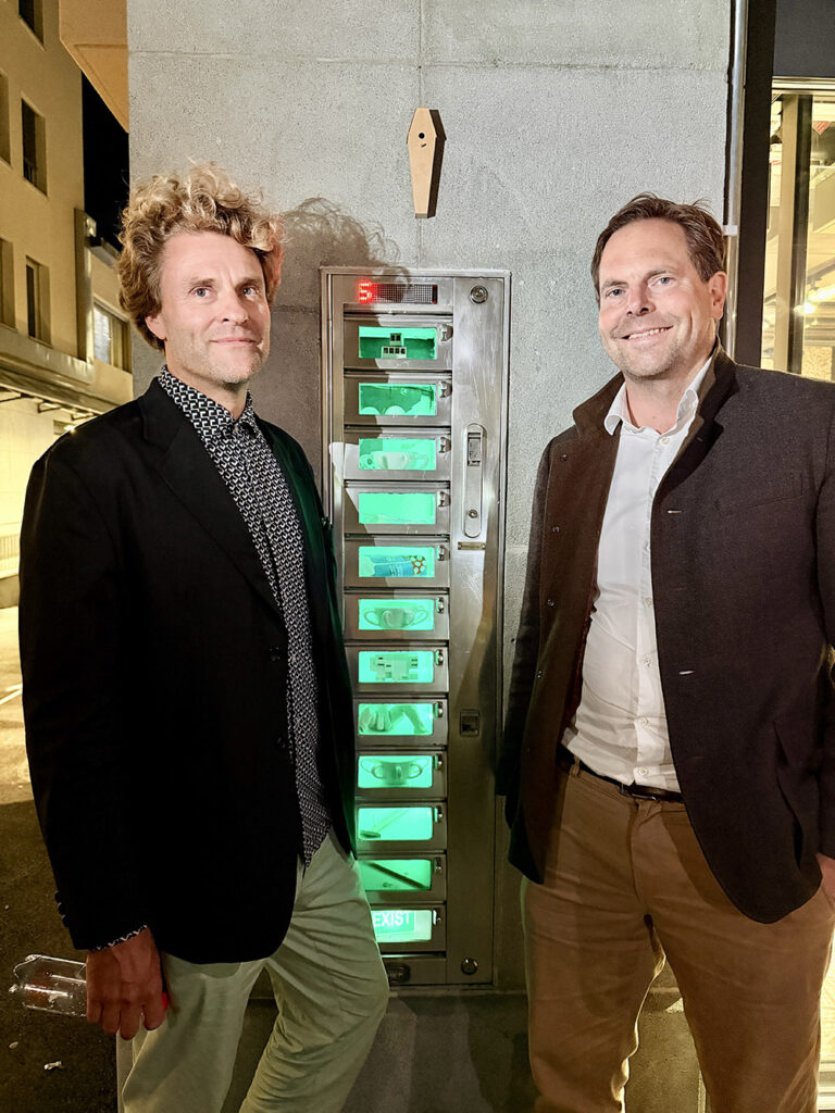 Vernissage TWELVE ROOMS Florian Graf (links) und Roman Sokalski (rechts) in Zürich Seefeld