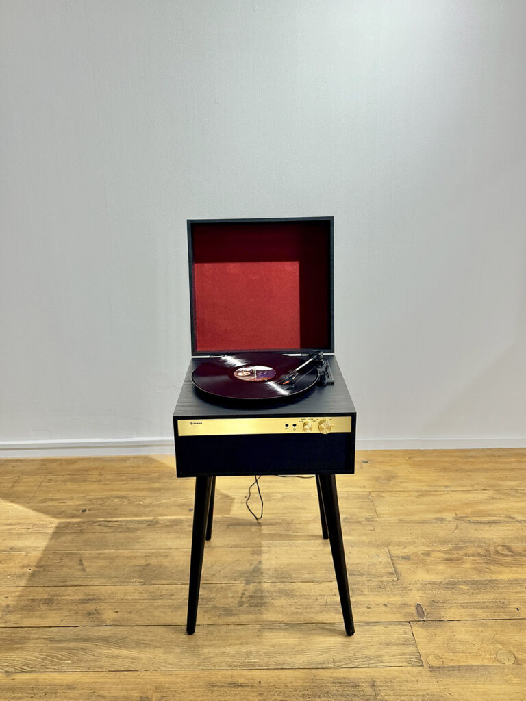 Vernissage Einzelausstellung von Deimantas Narkevičius Pascal Robert Gallery