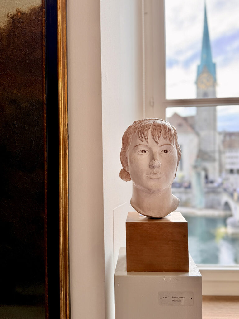 Ausstellung «In der Sonne sitzen» im Helmhaus Zürich