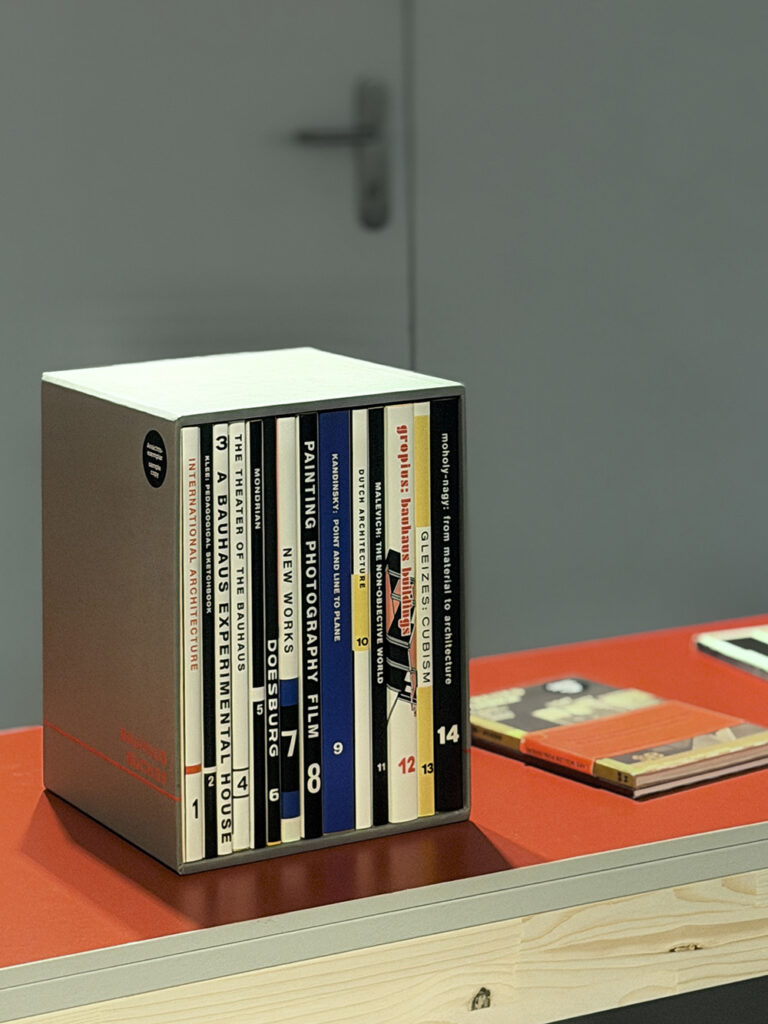 Museum für Gestaltung Zürich 2026 Plakatausstellung AVANTGARDE -Grafikdesign im Aufbruch